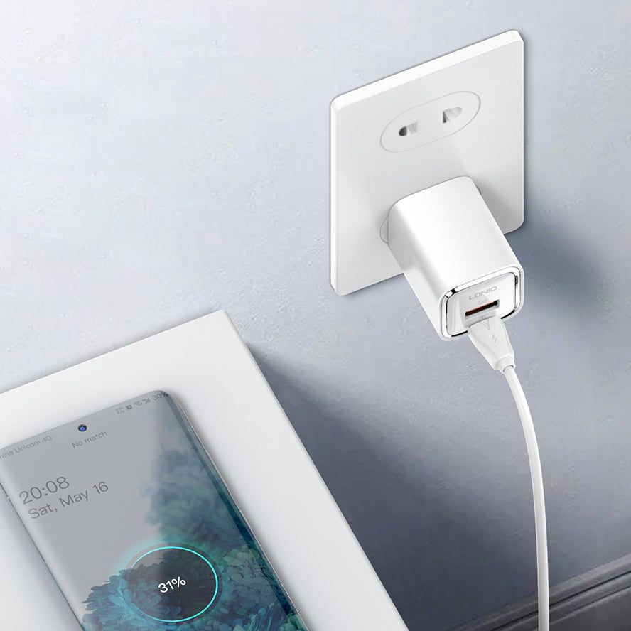LDNIO 30W PD/QC3.0 Fast Dual-Port USB Charger A2317C with Type-C and USB-A Output Multiple Cable Options