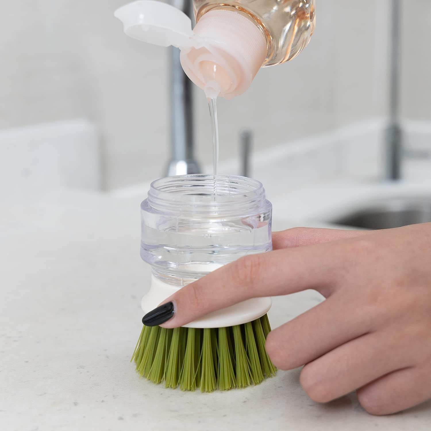 Automatic liquid filling palm kitchen brush