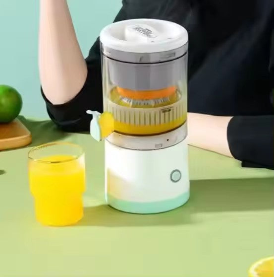 Electric Juicer Rechargeable - Citrus Machines with USB and Cleaning Brush Portable for Orange, Lemon, Grapefruit White + Green 9.4 * 4.4 * 5.4 inches