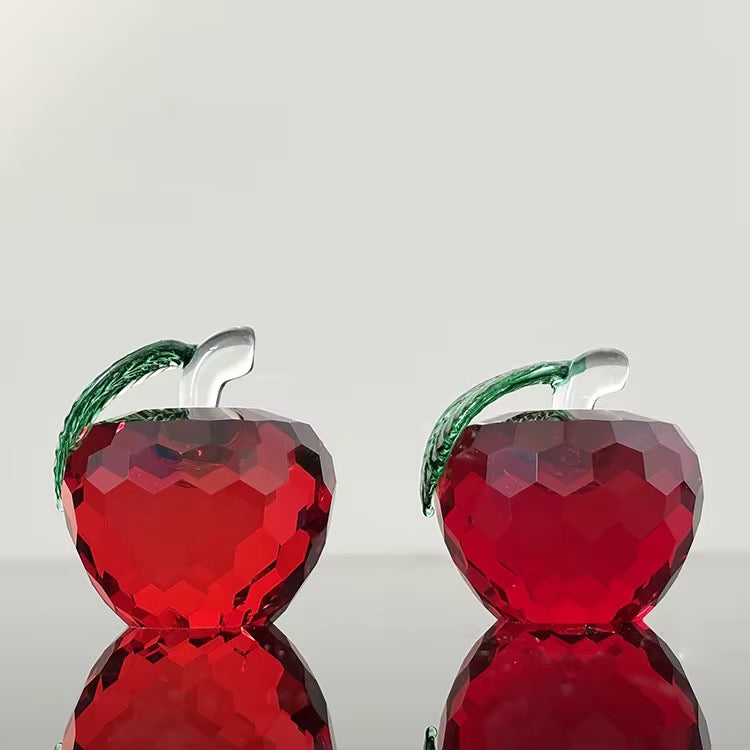 Home Decoration Crystal Glass Multi-Faceted Crystal Apples Paper Town Glass Crafts Wedding Decoration Art and Collectibles Souvenirs, Fruit with Leaf Gifts for Christmas Home Decor Ornament (red) 2pc