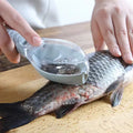 Popular Household Kitchen Plastic Fish Scale Planer Scraper Artifact Cover Manual Seafood Tool for Seafood Tool Cleaning Peeling Skin Scraper Tool, Scraper Plastic Fish Scale Remover with Lid