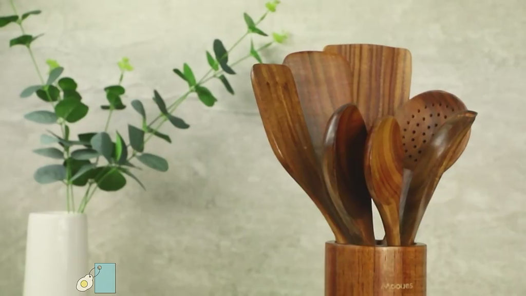 Bring nature into your kitchen—where heritage meets modern simplicity. 9 pcs Natural Craft Acacia Teak Utensil Set.