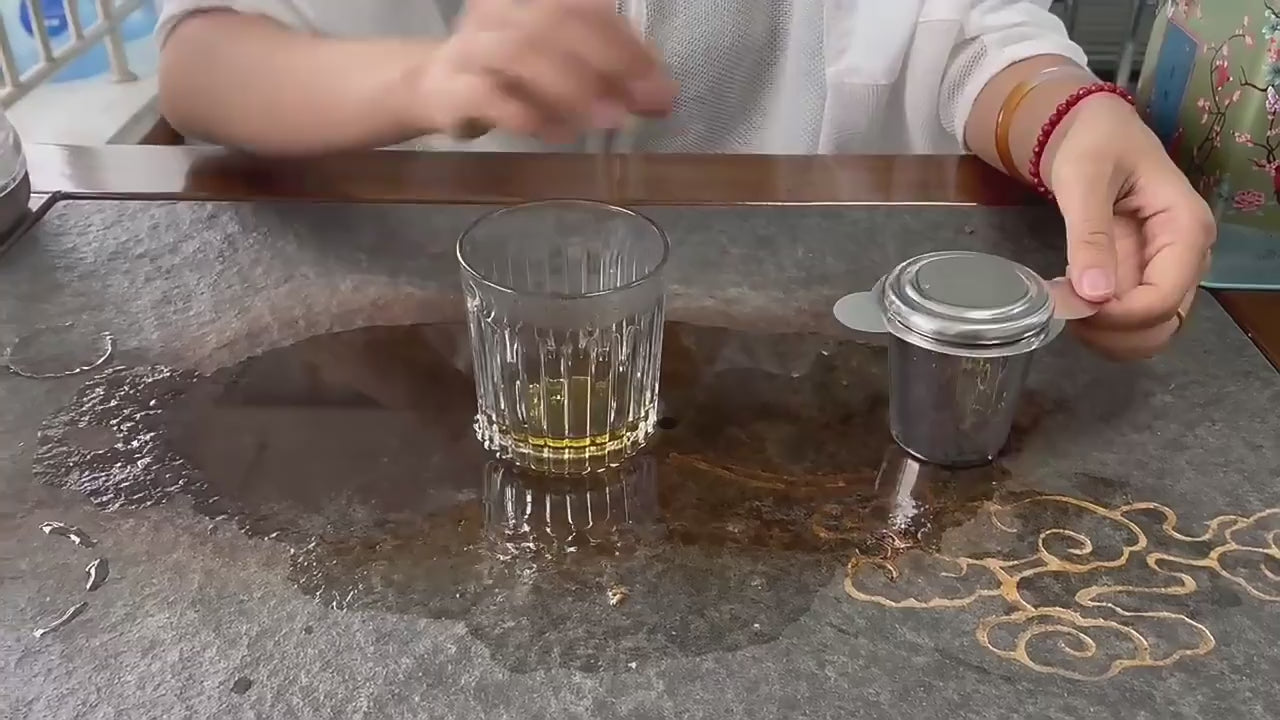 Tea Accessory Set Cup Mug Strainer Teapot 304 Stainless Steel Tea Basket with Lid Extra Fine Mesh Strainer Brewing Basket for Loose Leaf Tea Filter Double Handle Silver Mesh Eco Friendly