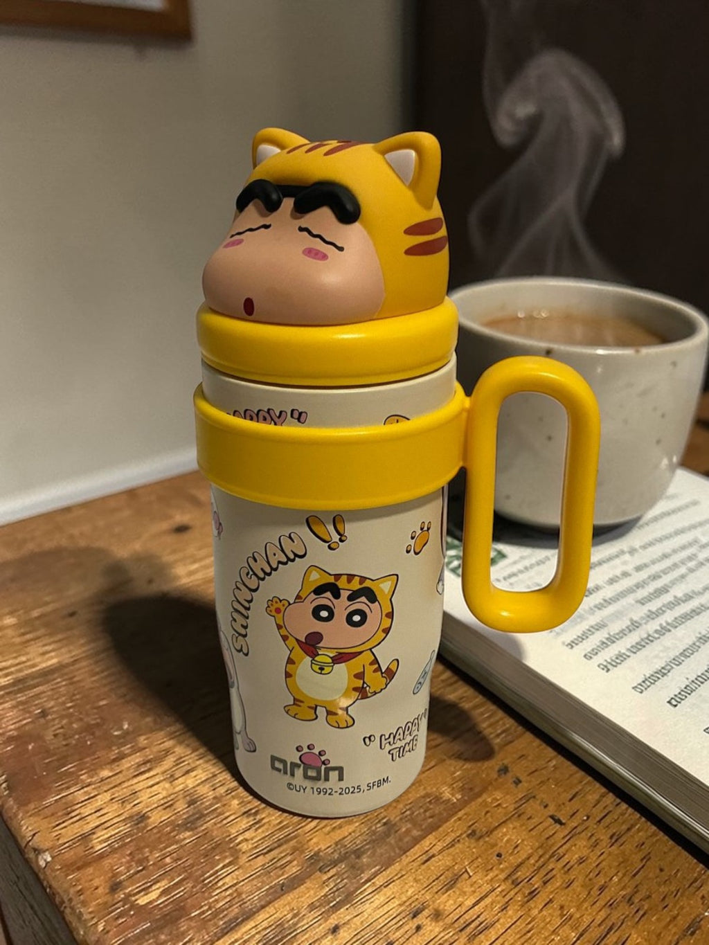 Premium Aron "Daily Ice Champion" 800ml Large Capacity 316/304 Stainless Steel Vacuum Flask with Shin-chan Cat Theme - Kids & Adults Kawaii Water Bottle