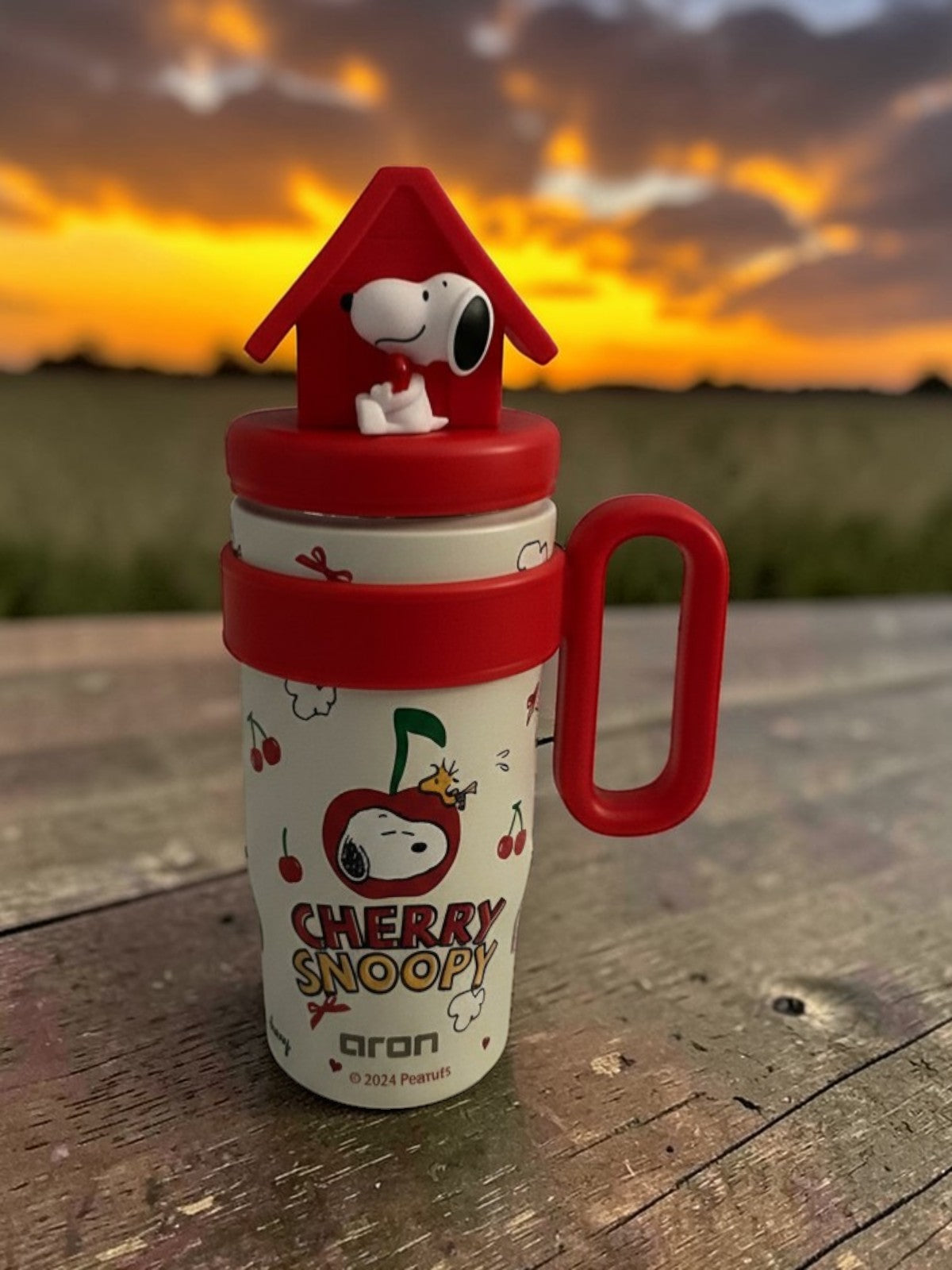 Aron x Peanuts Snoopy "Cherry Snoopy" 800ml Insulated Champion Cup
