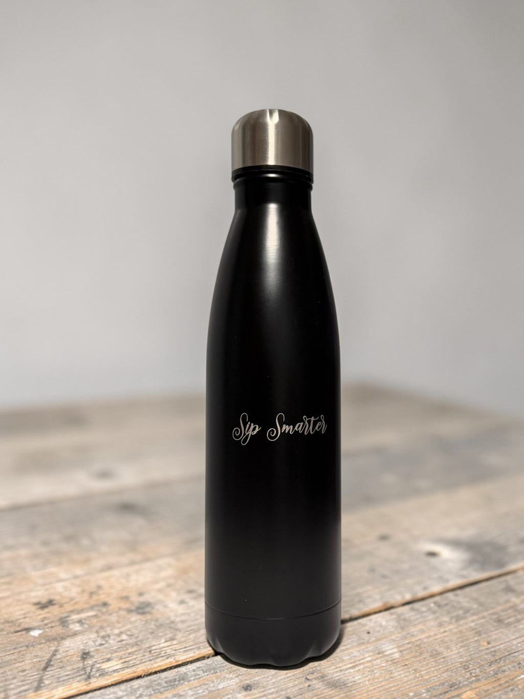 Aron 750ml Stainless Steel Water Bottle, Double Wall Insulated Leak Proof Tumbler, Reusable Thermal Drinking Bottle for Hot & Cold Drinks, Sweat-Free Travel Bottle for Gym, Office, Sports & Outdoor Use