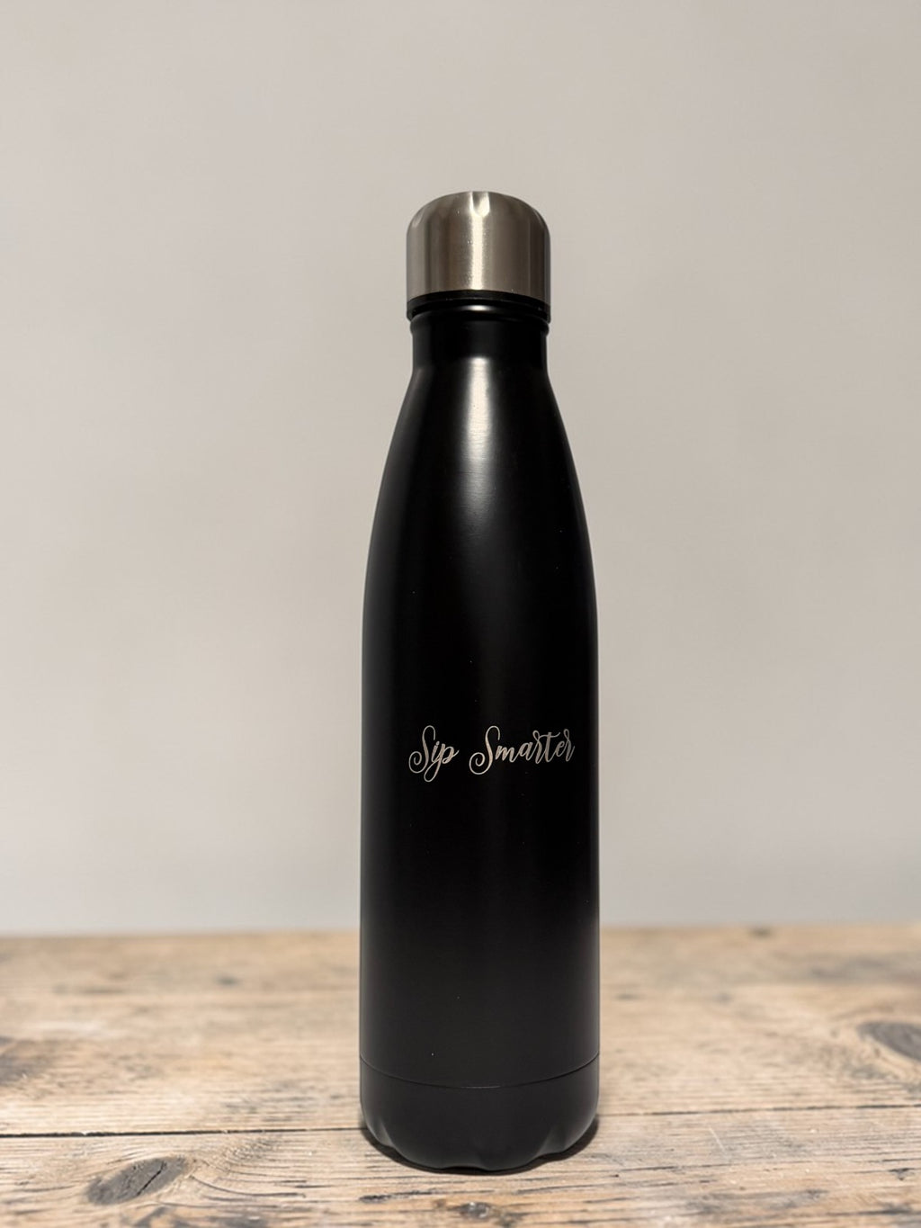 Aron 750ml Stainless Steel Water Bottle, Double Wall Insulated Leak Proof Tumbler, Reusable Thermal Drinking Bottle for Hot & Cold Drinks, Sweat-Free Travel Bottle for Gym, Office, Sports & Outdoor Use