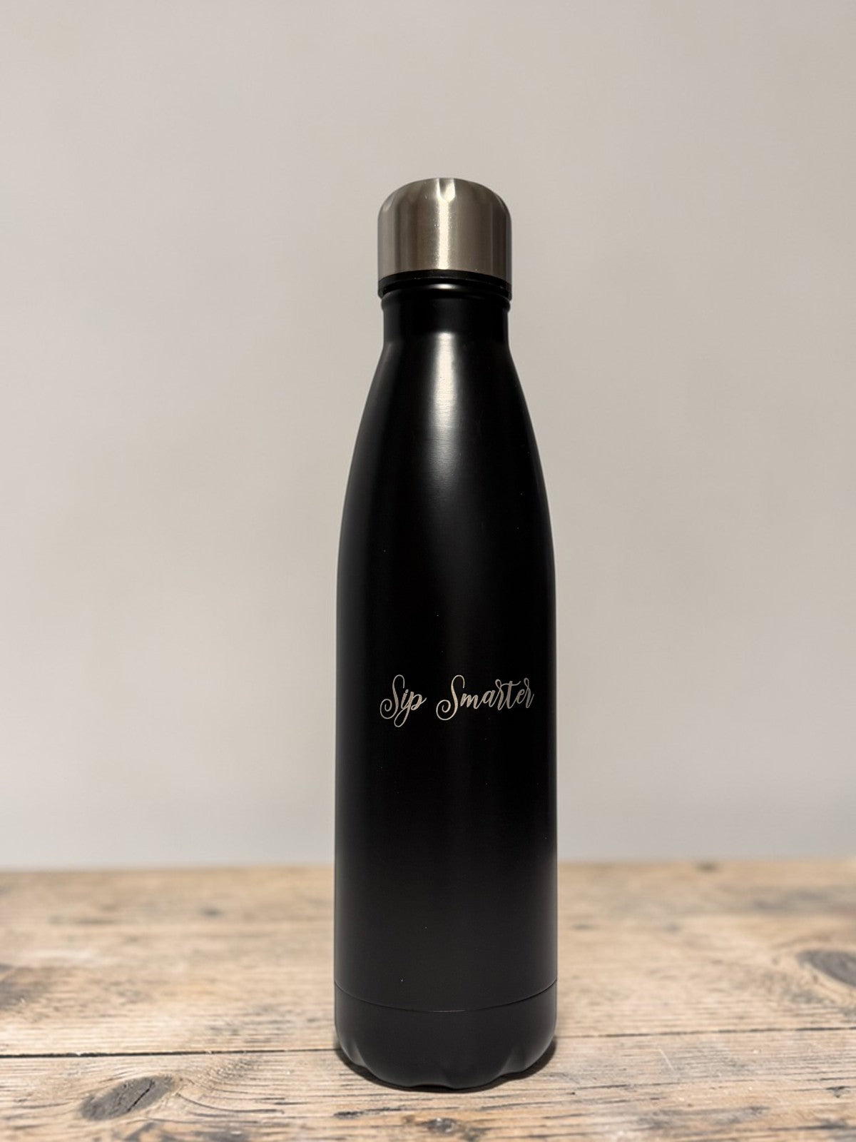 Aron 750ml Stainless Steel Water Bottle, Double Wall Insulated Leak Proof Tumbler, Reusable Thermal Drinking Bottle for Hot & Cold Drinks, Sweat-Free Travel Bottle for Gym, Office, Sports & Outdoor Use